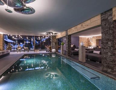 La piscina coperta